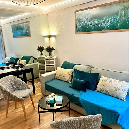 Appartement Confort, Halles Et A Pied Centre