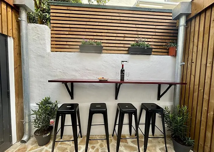 Confort, Halles Et A Pied Centre 公寓 *