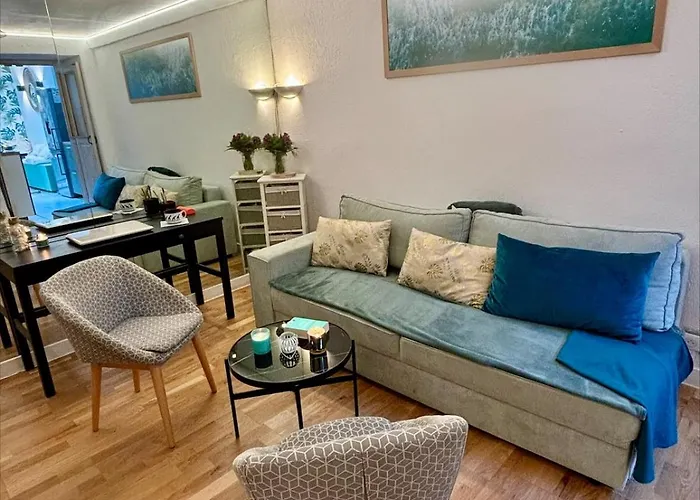 Confort, Halles Et à Pied Centre Appartamento